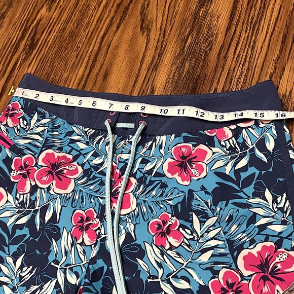 Tommy Bahama swim trunks navy pink floral 30 - Picture 3 of 7